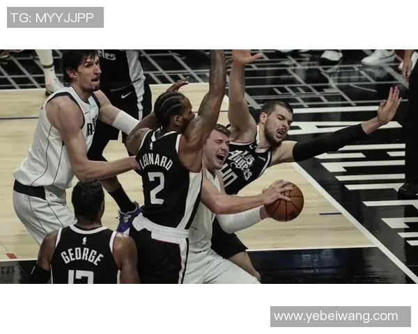 一场解渴的赢球，快船怎么赢的，4个正确策略，重用一人弃用一人