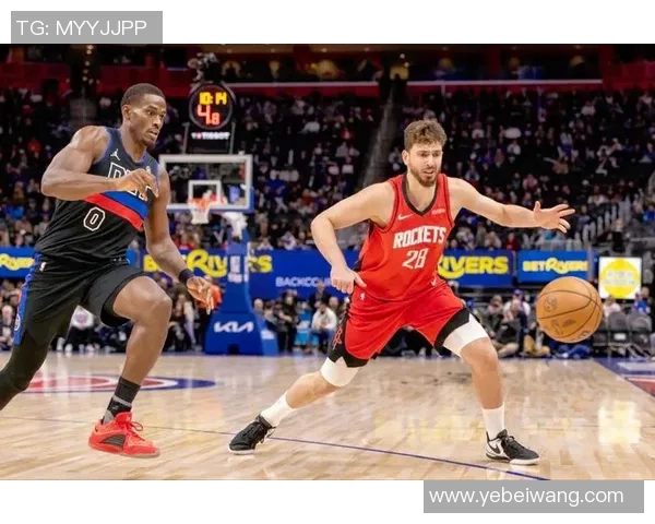 37岁背靠背40分钟！申京1板5失误活久见 队友对手一起逼出最累KD